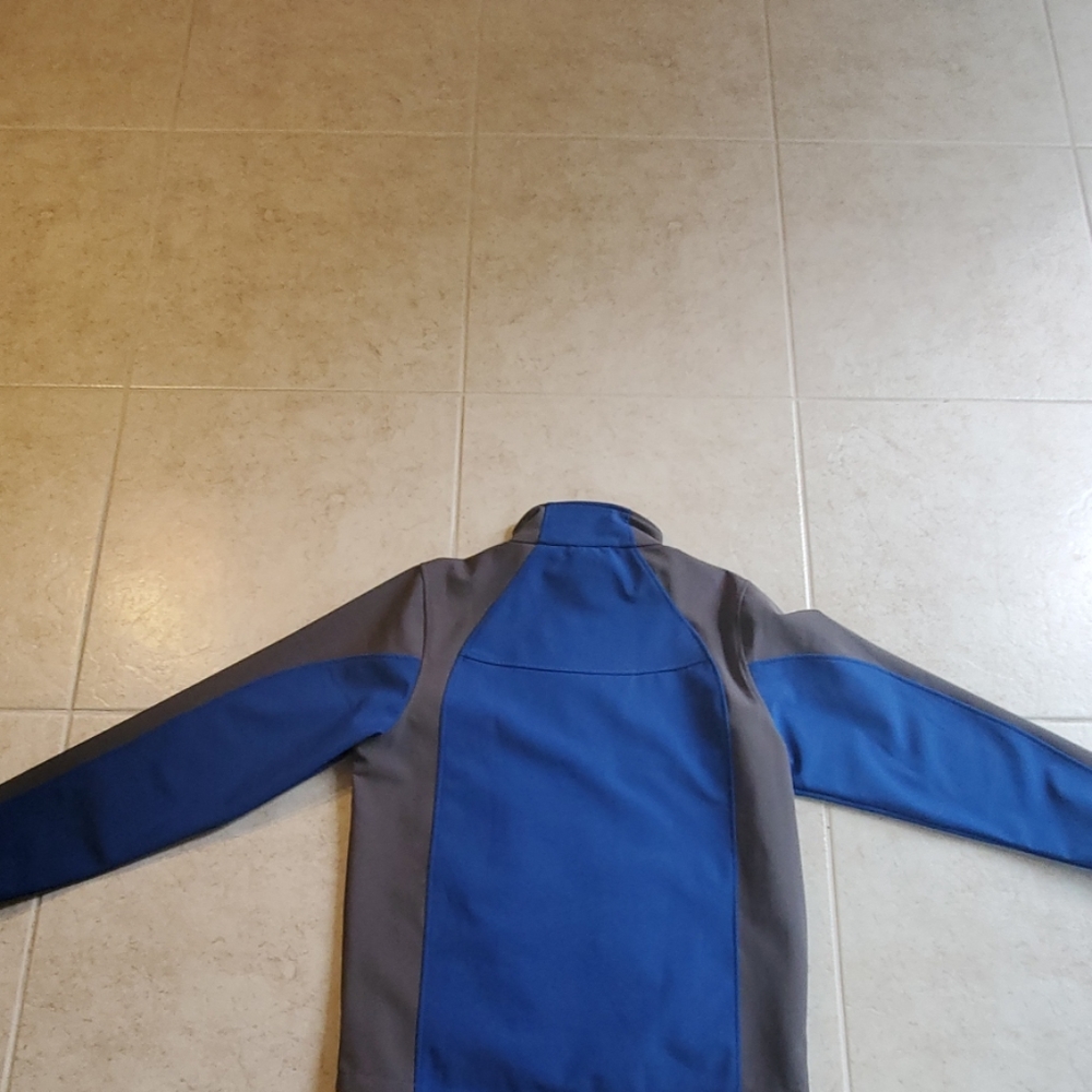 Winter jacket - Picture 3 of 3